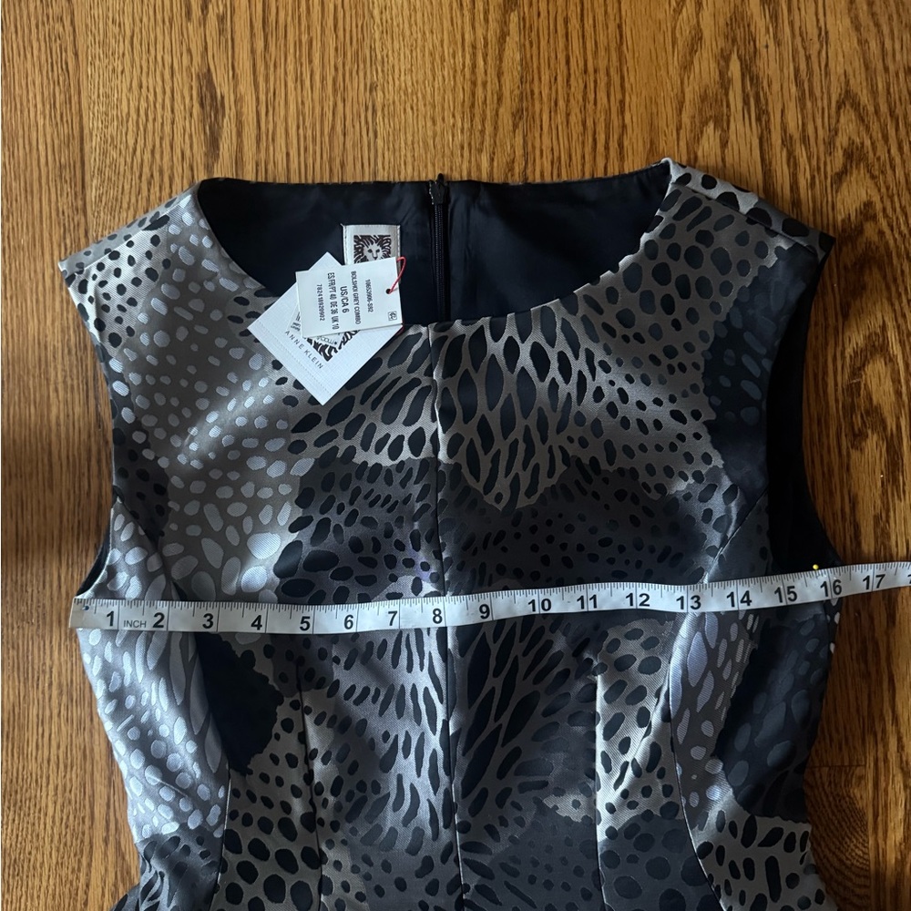 Anne Klein dress and jacket - Picture 10 of 11